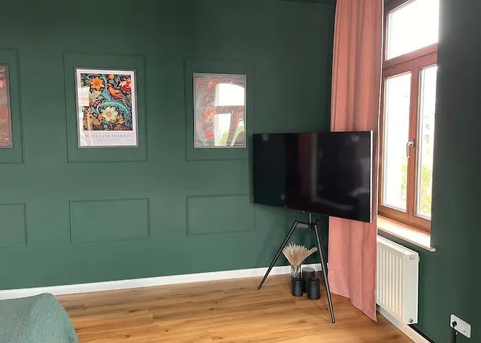 Schicke & Zentrale Altbauwohnung